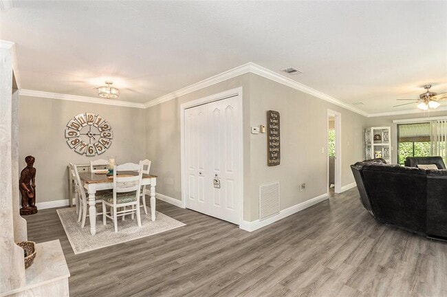 Building Photo - 12308 Eagleswood Dr