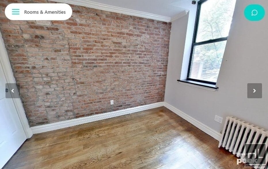 Building Photo - W 14TH ST.