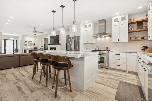 Building Photo - 55 S Phillips Ave