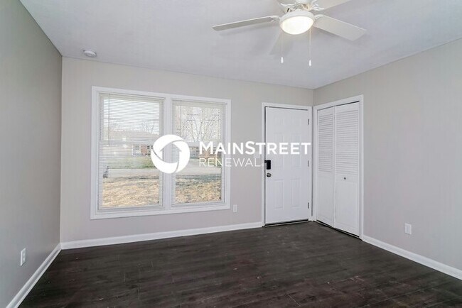 Building Photo - 3 Bedroom Pet-Friendly Home in Louisville,...