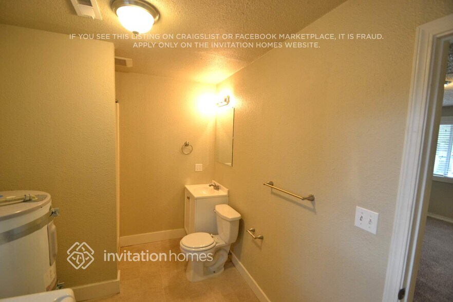 Building Photo - 7020 87th St SW