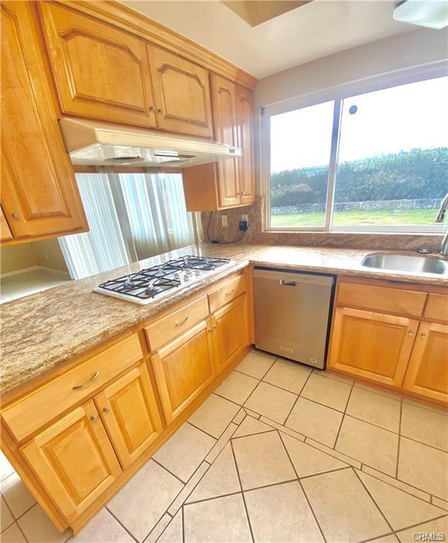 Building Photo - 3860 W 234th St