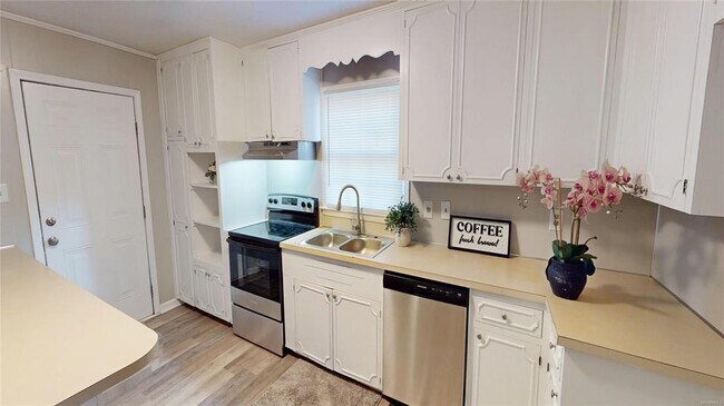 Building Photo - 2716 Forsyth Ln