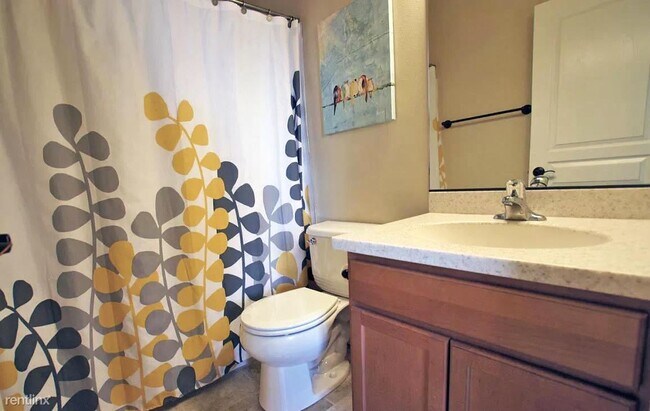 Building Photo - 2 br, 2.5 bath Condo - Cook Inlet Townhomes