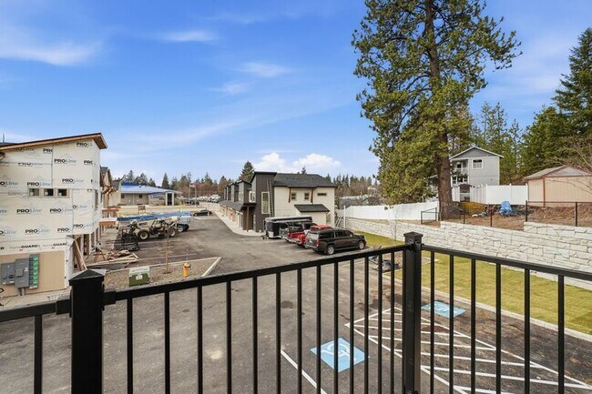 Building Photo - 1816 N 15th St