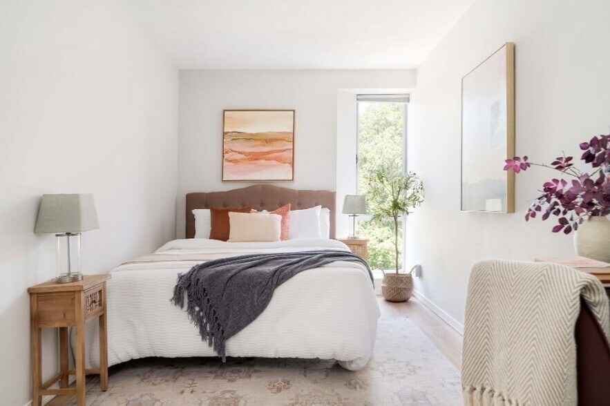 Building Photo - 7 Concord Ave