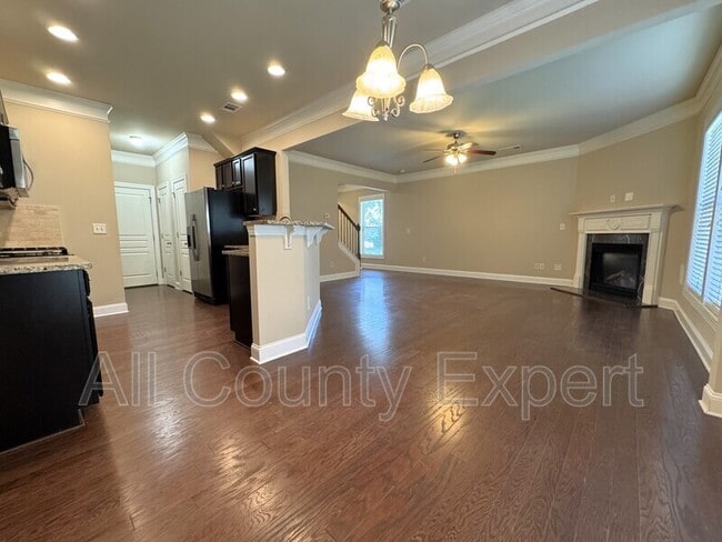 Building Photo - 1065 Township Cir