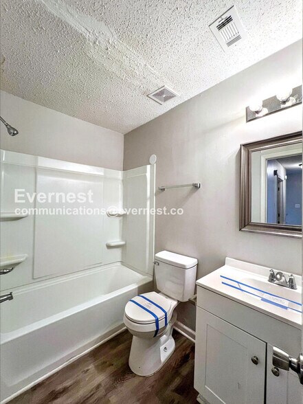 Building Photo - 375 Blair Dr W