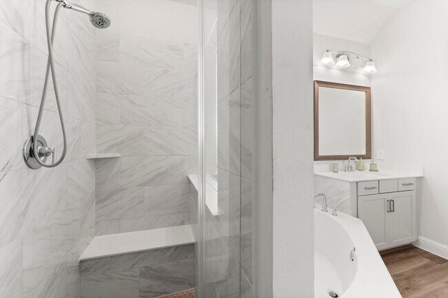 Building Photo - 15949 Hayes Mkt Lp