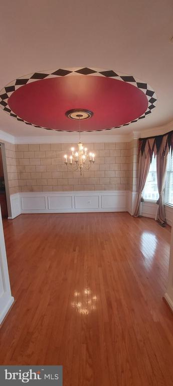 Building Photo - 23503 Sugar View Dr