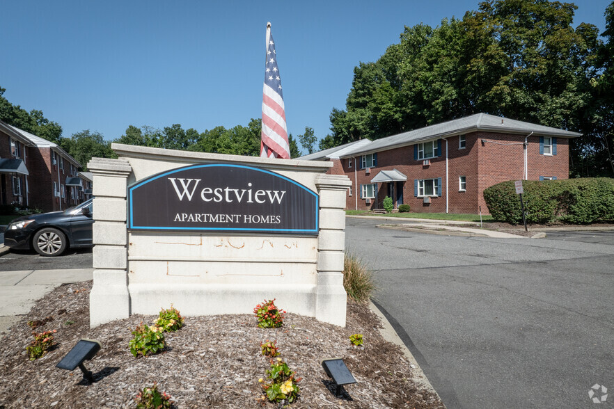 Building Photo - Westview Apartment Homes