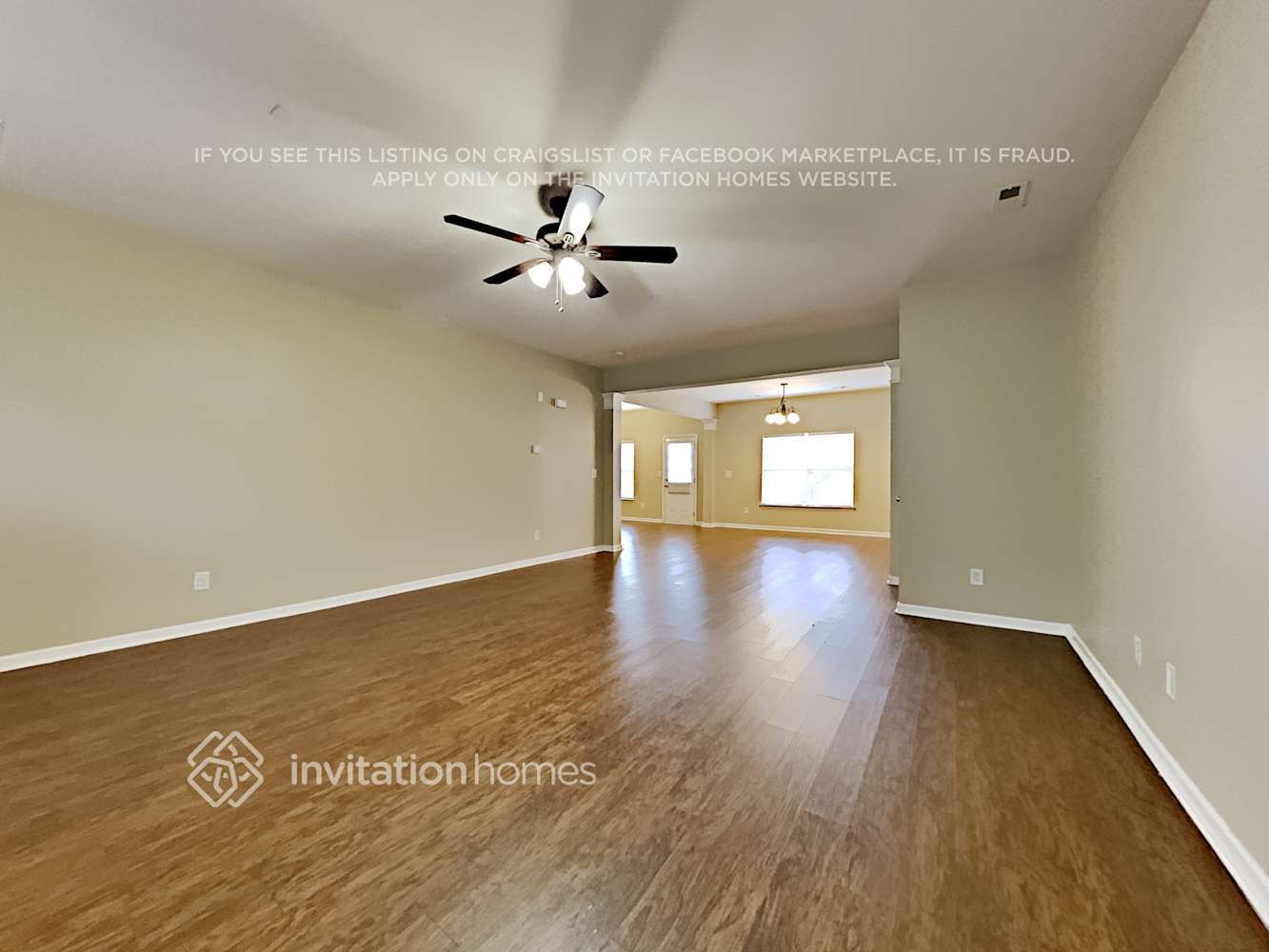 Building Photo - 8133 Chatham Oaks Dr