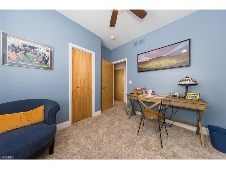 Building Photo - 12597 Larchmere Blvd