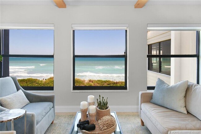 Building Photo - 1289 NE Ocean Blvd