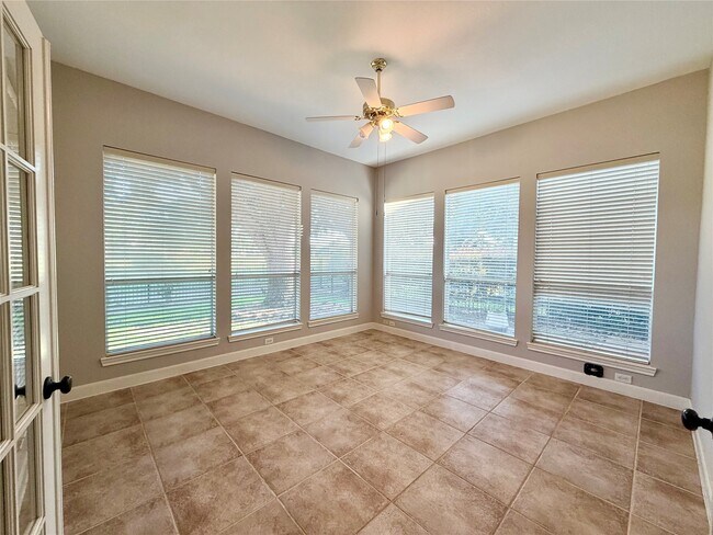 Building Photo - 24527 Bay Hill Blvd