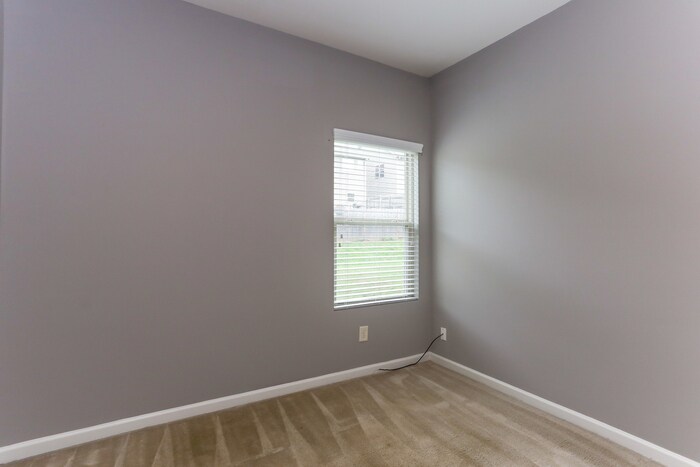 Building Photo - 1048 Regency Dr NW
