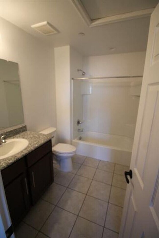 Building Photo - STUNNING 4-Bedroom + Den Home in Gladden Farms!!!!! SOLAR PANELS!!!