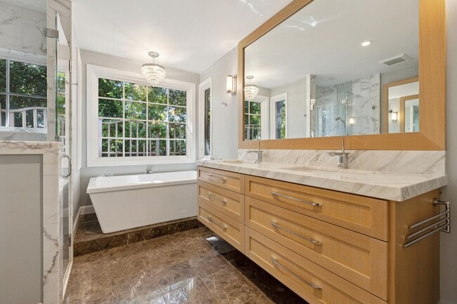 Building Photo - Beautifully Appointed Atherton Estate with...