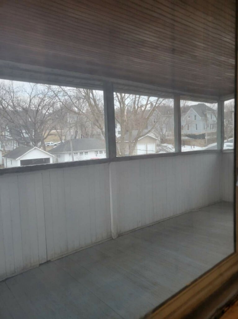 "Sleeping Porch - 609 S Broad St