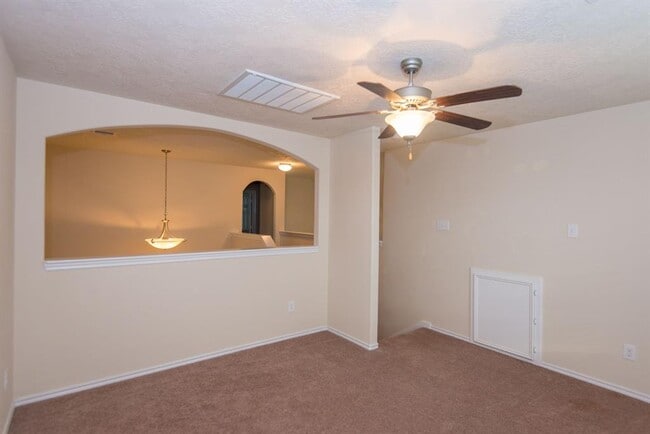 Building Photo - 5301 Summer Spring Ln
