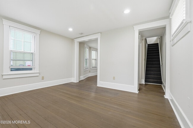 Building Photo - 1114 Summerfield Ave