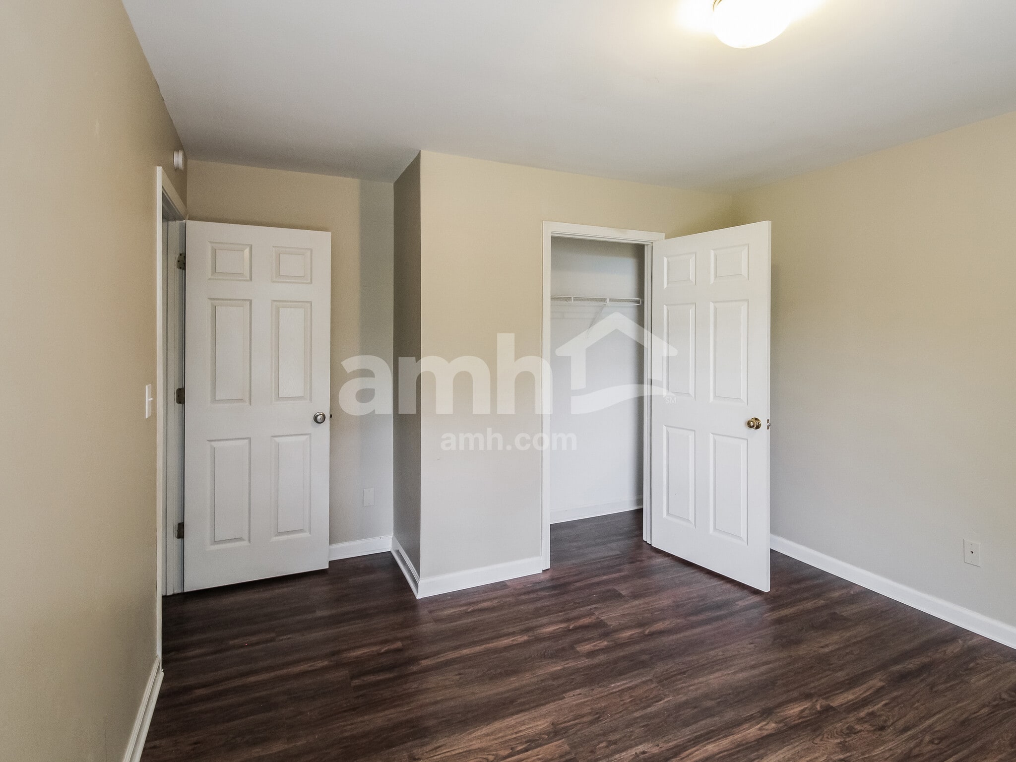 Building Photo - 962 Garden Meadows Cir
