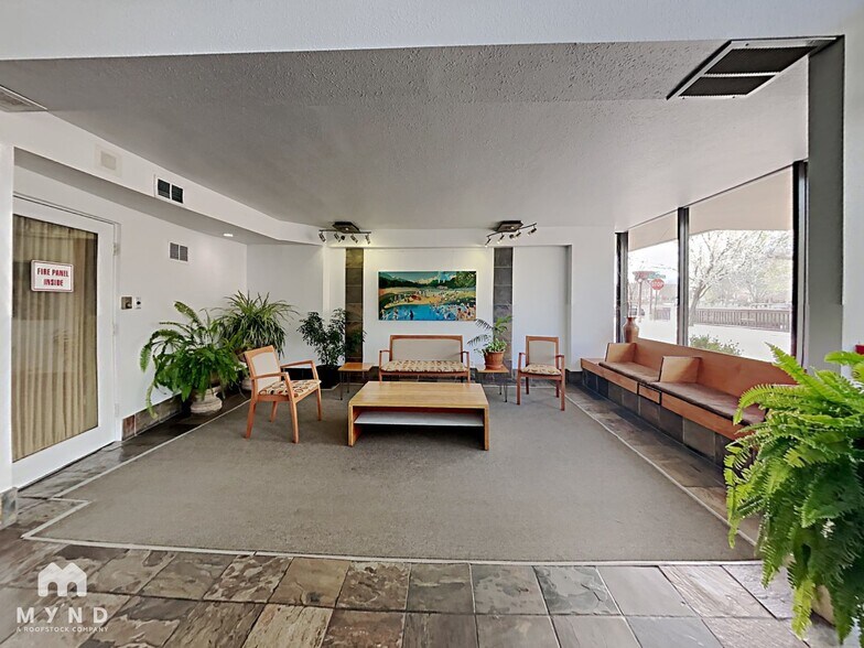 Building Photo - 280 Island Ave