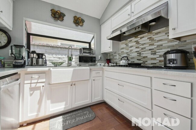 Building Photo - Your Ideal Family Home Awaits in Irvine's ...