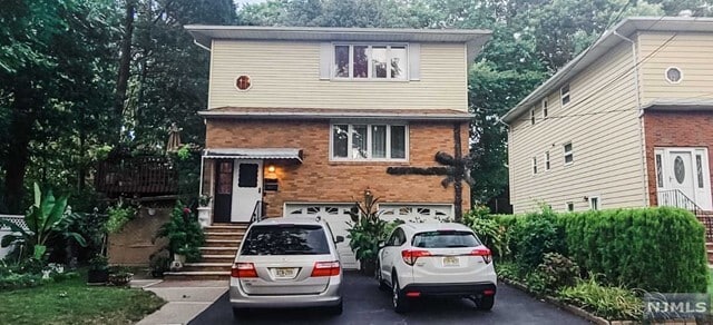 Primary Photo - 81 Obal Avenue