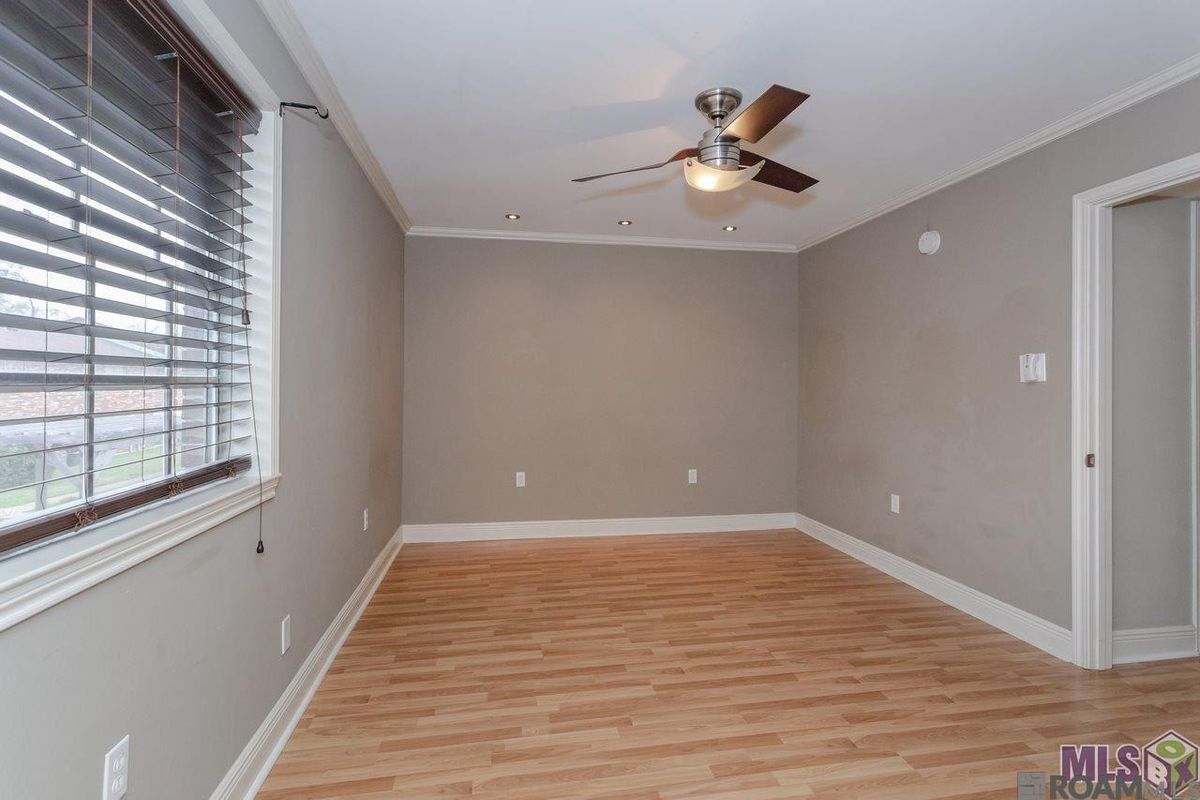 Building Photo - 1701 Lobdell Ave