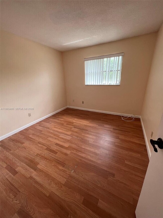 Building Photo - 2605 NW 47th Terrace