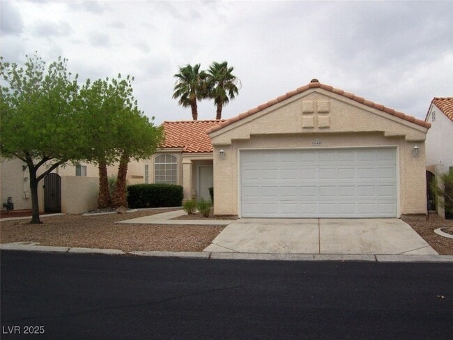 Building Photo - 5440 Red Sun Dr