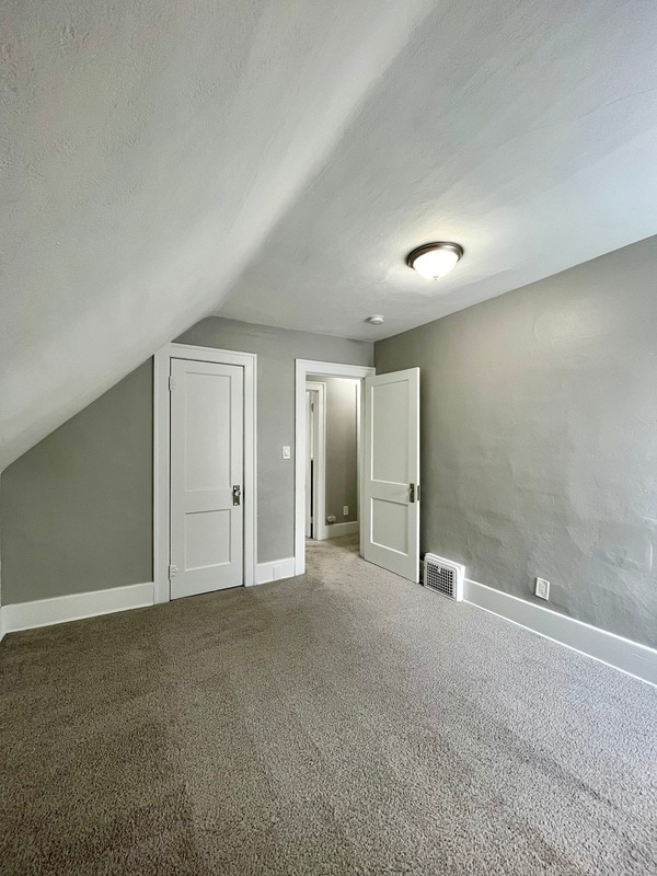 Building Photo - 273 2nd St