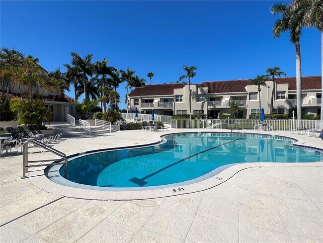 Building Photo - 6100 Bahia Del Mar Cir