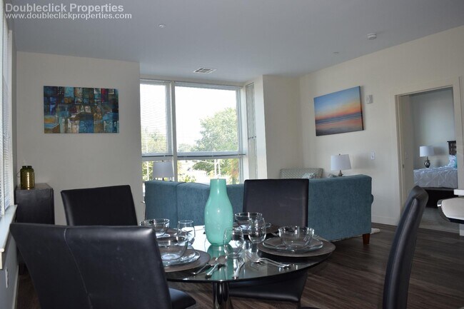 Building Photo - 180 Eastern Ave