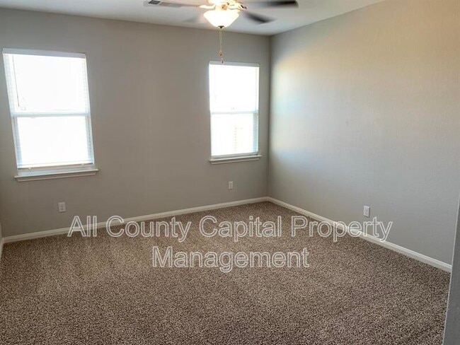 Building Photo - 112 Declaration Ln