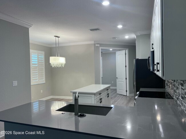 Building Photo - 2640 Treasure Cay Ln