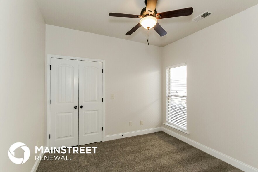 Building Photo - 133 Sharpe St