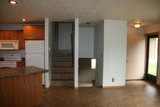 Building Photo - 3 bed house in Beresford