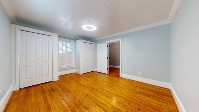 Building Photo - The Heart of Downtown