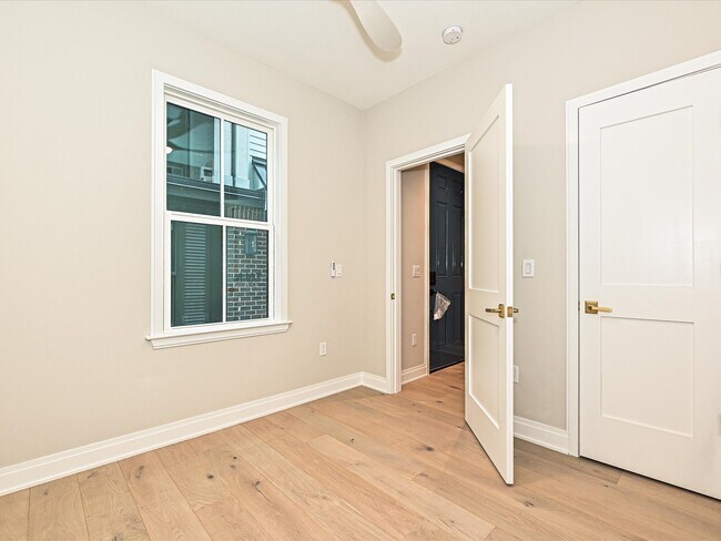 Building Photo - 4121 Selwyn Walk Ct