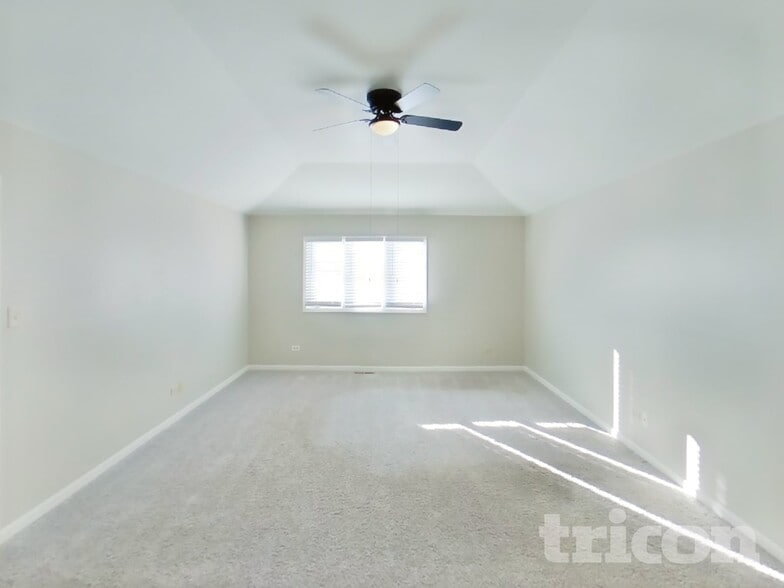 Building Photo - 7652 Brittany Ct