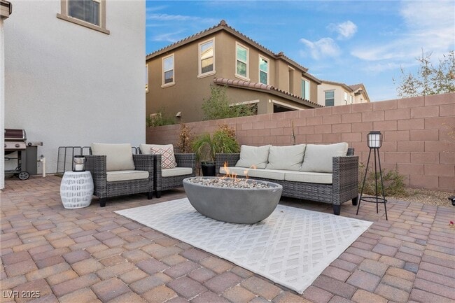 Building Photo - 14 Parco Fiore Ct