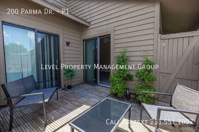 Building Photo - 200 Parma Dr