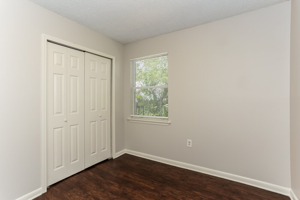 Building Photo - 1353 Palmetto St