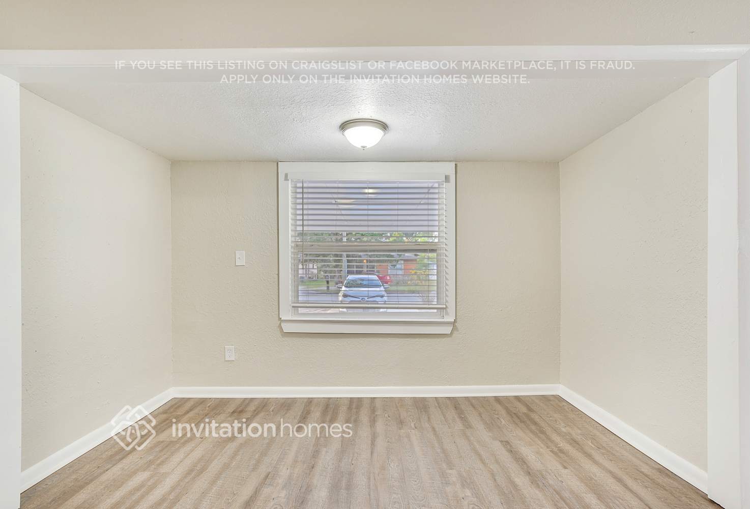 Building Photo - 1317 S Mellonville Ave