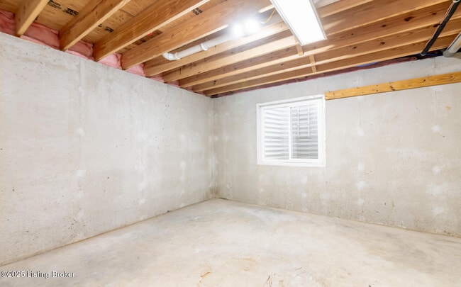 Building Photo - 9413 Civic Way