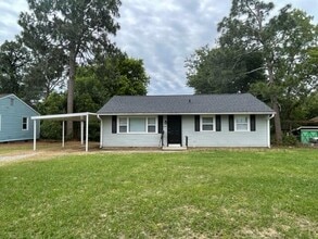 Building Photo - 3503 Westmont Dr