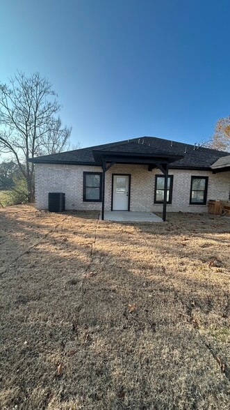 Building Photo - 7201 Texas Rd