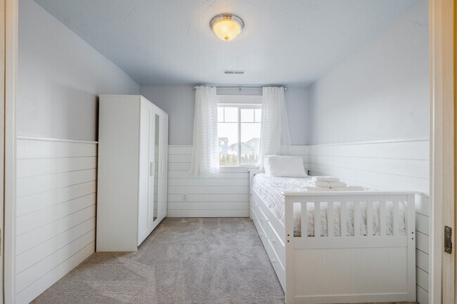 Building Photo - 3857 Ivey Ranch Rd